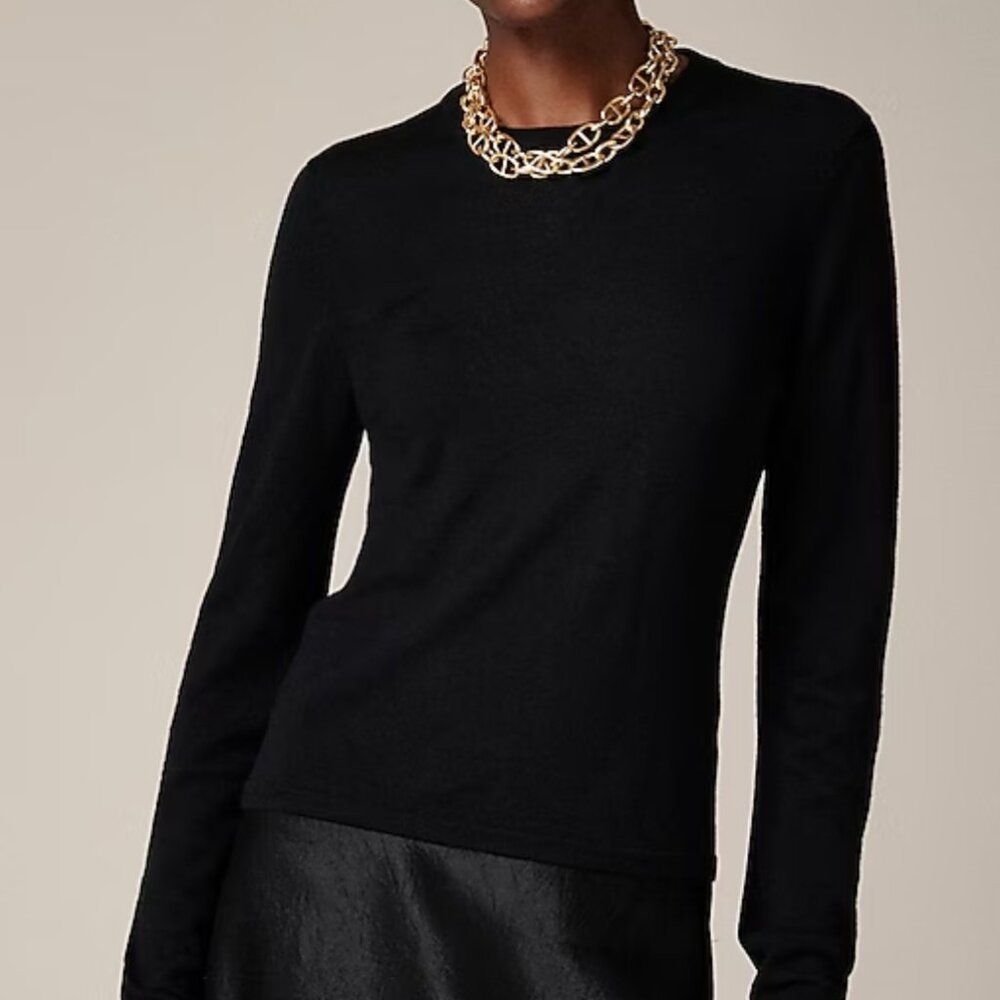 NEW NWT J. Crew Carolyn fitted crewneck sweater in merino wool Color: Black - Picture 1 of 2